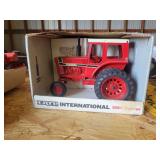 1/16 International Harvester 1566