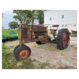 John Deere Styled B
