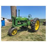 John Deere B