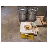 (2) M & W Pistons