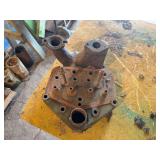 John Deere Head and Manifold