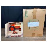 (4) 1/16 Case 600 Tractor Sets NIB Ertl