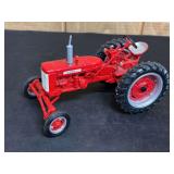 1/16 Farmall 230 Ertl