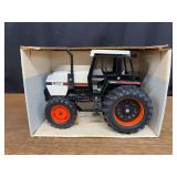 1/16 Case 3294 NIB Ertl