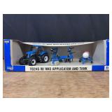 1/32 New Holland TG245 + NH3 Applicator Set NIB Ertl
