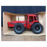 1/16 IH 6388 NIB Ertl