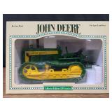 1/16 John Deere 430 Crawler Collector NIB Ertl