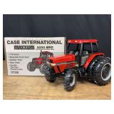 1/16 Case-IH Maxxum 5250 Collector NIB Ertl