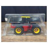 1/32 Ford Versatile 836 NIB SM