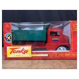 1/18 1949 Tonka Dump Truck Collector NIB Hasbro