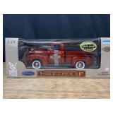 1/18 1948 Ford F1 Pickup NIB Road Legends