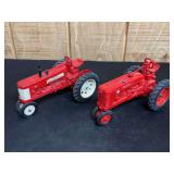 (2) 1/16 Farmall 350 + Super M-TA Ertl