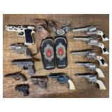 (14) Toy Guns + Holsters