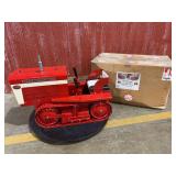 IH T-340 Crawler Pedal Hoover