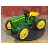John Deere 7020 Pedal Ertl