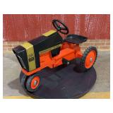 Case 1070 Black Knight Pedal Ertl