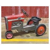 Massey Ferguson 1100 Pedal Ertl