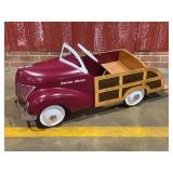 Woody Station Wagon Pedal Car Garton
