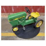 John Deere 40 Series Pedal Ertl