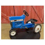 Ford 8630 Pedal Ertl
