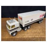 Case-IH Semi NyLint
