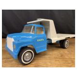 IH Loadstar Tilt Bed Truck Ertl