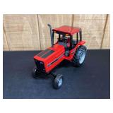 1/16 IH 5088 Special Edition Ertl