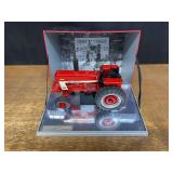 1/16 IH 1066 100 Years NIB Ertl