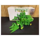 1/16 John Deere 45 Combine Prestige NIB Ertl
