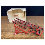 1/16 IH Field Cultivator Ertl