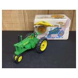 1/16 John Deere B 1997 Iowa FFA NIB Ertl