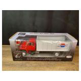 1/16 1975 Chevrolet Grain Truck NIB DCP
