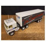 Mr. Goodwrench Semi NyLint