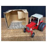 1/16 IH 1586 Ertl