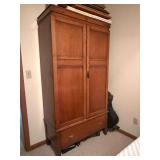 Oak Wardrobe With Bottom Drawer