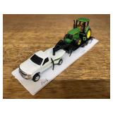 1/64 John Deere 8200, Truck, Trailer Set