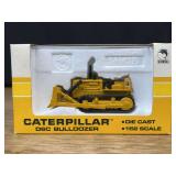 1/52 Caterpillar D6C Crawler NIB Shinsei