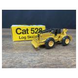 1/50 Caterpillar 528 Log Skidder NIB NZG