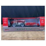 1/64 Case-IH Trident 5550 Prestige NIB Ertl