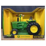 1/16 John Deere 6030 NIB Ertl