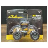1/64 Challenger MT975E NIB Ertl