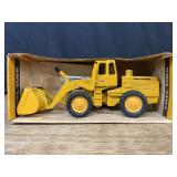 1/16 IH PayLoader NIB Ertl