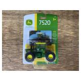 1/64 John Deere 7520 NIB Ertl