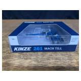 1/64 Kinze 261 Mach Till NIB SC
