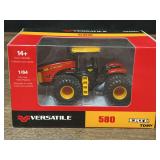 1/64 Versatile 580 NIB Ertl
