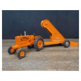 (2) 1/16 Sheppard Diesel SD-3 + Sand Loader