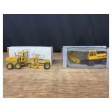(2) 1/50 Dresser Grader + Sennebogen Excavator