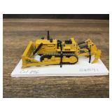 1/74 Caterpillar D9G Crawler Shinsei
