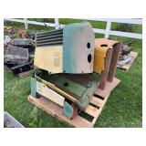 John Deere Dubuque Grills and 530 Grill
