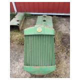 John Deere R Hood & Grill